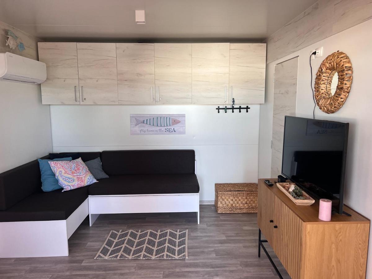 דראגה Green Turtle - Lovely, Brand New Holiday Home Near The Sea מראה חיצוני תמונה